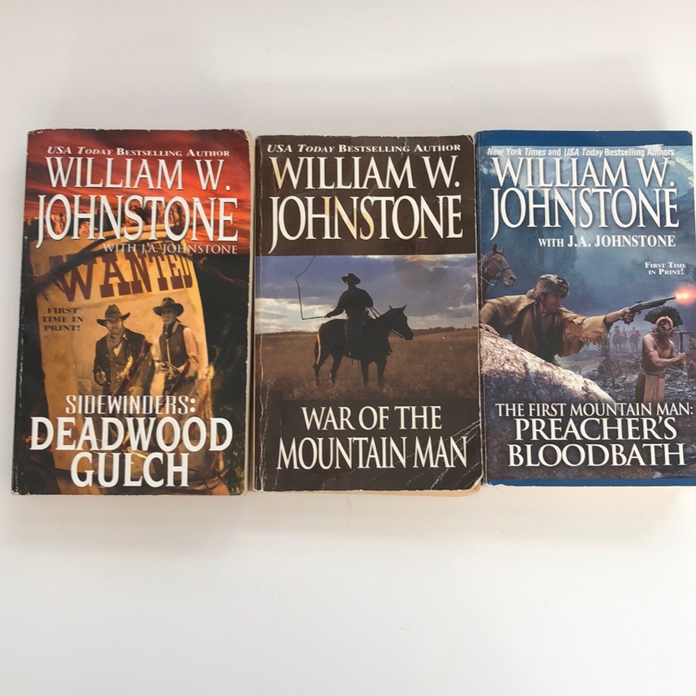 Set of 3 William W Johnstone paperback books